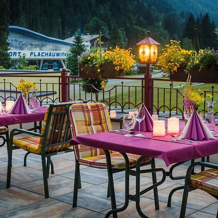 Hotel Wieseneck Gmbh Sankt Johann im Pongau Exterior photo