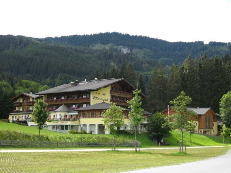 Hotel Wieseneck Gmbh Sankt Johann im Pongau Exterior photo